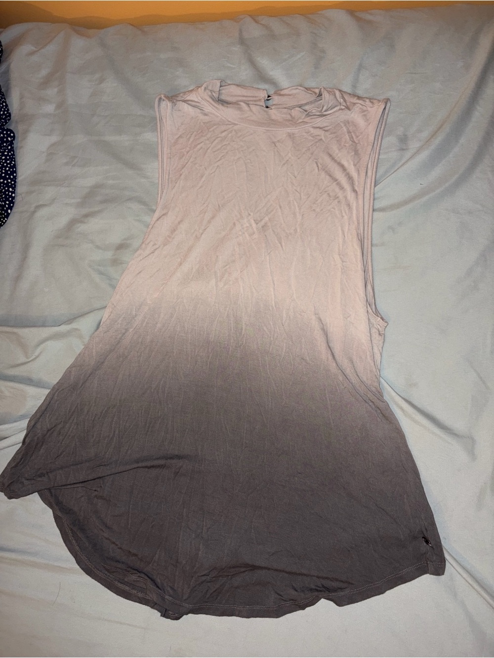 American Eagle Outfitters Ombre Gray Sleeveless Tank